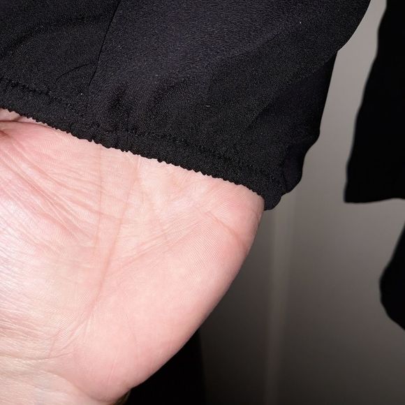 New with tags Black blouse - Picture 5 of 7